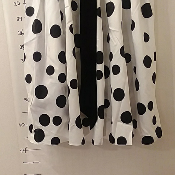 Dress V velvet bodice dress - Picture 9 of 10